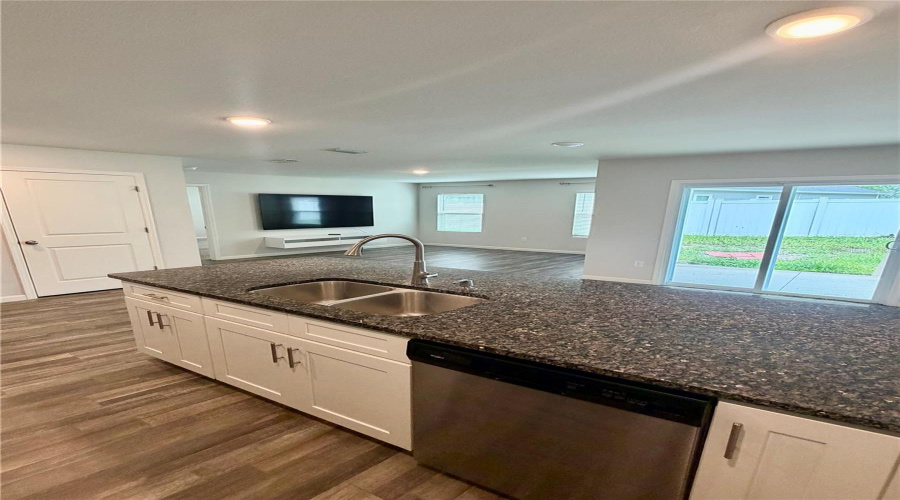 High Springs, Florida 32643, 4 Bedroom Bedrooms, ,2 Bathroombathrooms,Residential,For Sale,249Th,0,Mfrgc541809