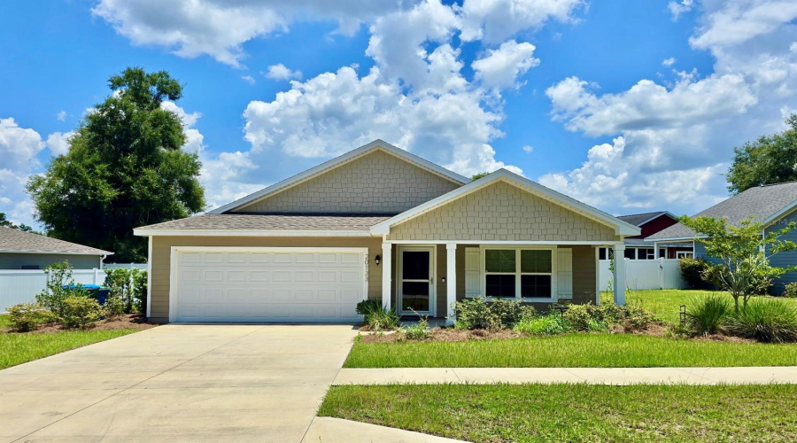 High Springs, Florida 32643, 4 Bedroom Bedrooms, ,2 Bathroombathrooms,Residential,For Sale,249Th,0,Mfrgc541809