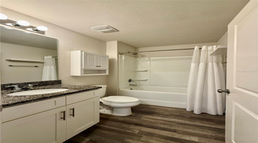 High Springs, Florida 32643, 4 Bedroom Bedrooms, ,2 Bathroombathrooms,Residential,For Sale,249Th,0,Mfrgc541809
