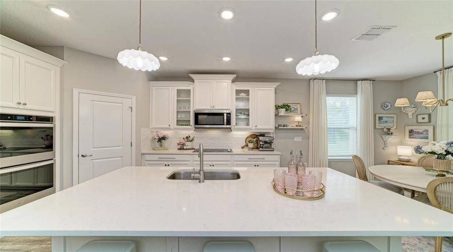 Parrish, Florida 34219, 4 Bedroom Bedrooms, ,2 Bathroombathrooms,Residential,For Sale,Roycroft,0,Mfra4693060
