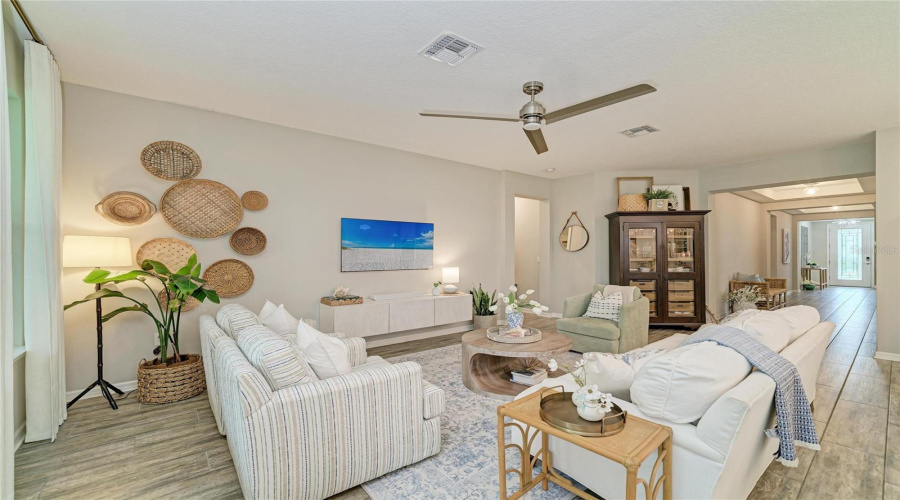Parrish, Florida 34219, 4 Bedroom Bedrooms, ,2 Bathroombathrooms,Residential,For Sale,Roycroft,0,Mfra4693060