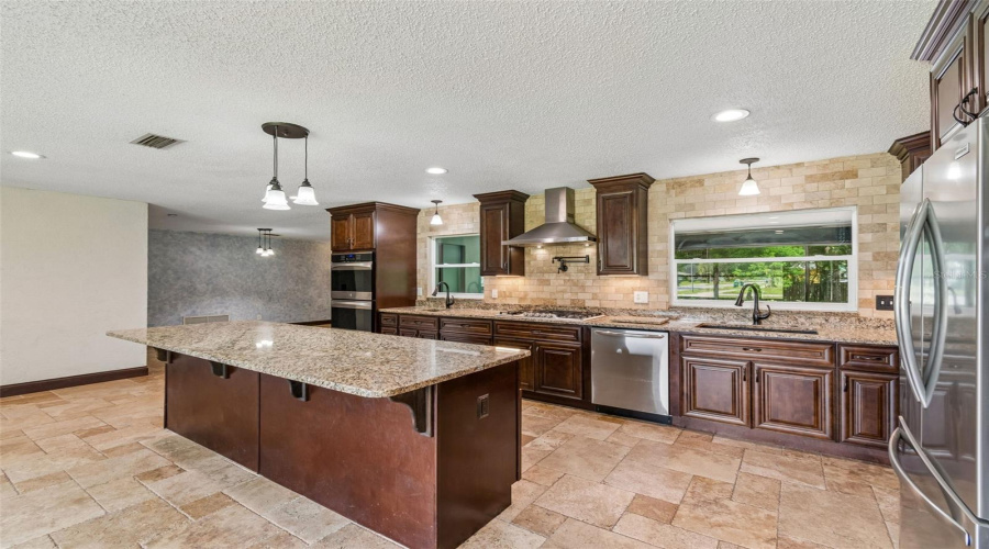 Deland, Florida 32720, 3 Bedroom Bedrooms, ,2 Bathroombathrooms,Residential,For Sale,Voorhis,0,Mfrtb8526238