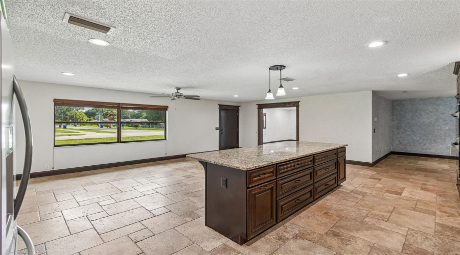 Deland, Florida 32720, 3 Bedroom Bedrooms, ,2 Bathroombathrooms,Residential,For Sale,Voorhis,0,Mfrtb8526238