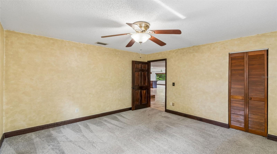 Deland, Florida 32720, 3 Bedroom Bedrooms, ,2 Bathroombathrooms,Residential,For Sale,Voorhis,0,Mfrtb8526238