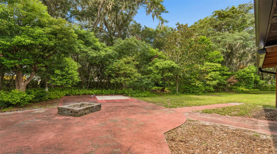 Deland, Florida 32720, 3 Bedroom Bedrooms, ,2 Bathroombathrooms,Residential,For Sale,Voorhis,0,Mfrtb8526238