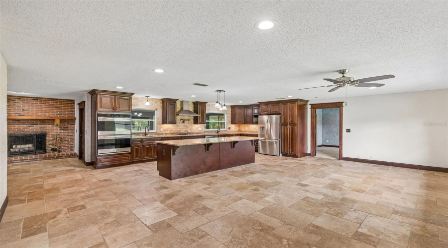 Deland, Florida 32720, 3 Bedroom Bedrooms, ,2 Bathroombathrooms,Residential,For Sale,Voorhis,0,Mfrtb8526238