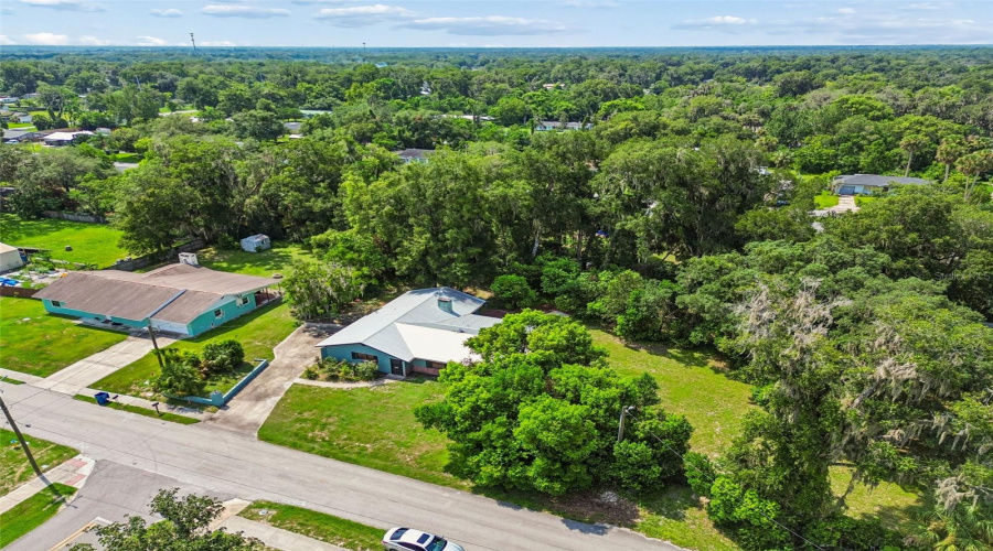 Deland, Florida 32720, 3 Bedroom Bedrooms, ,2 Bathroombathrooms,Residential,For Sale,Voorhis,0,Mfrtb8526238
