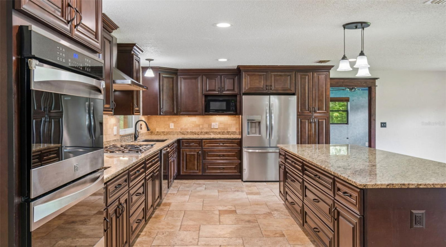 Deland, Florida 32720, 3 Bedroom Bedrooms, ,2 Bathroombathrooms,Residential,For Sale,Voorhis,0,Mfrtb8526238