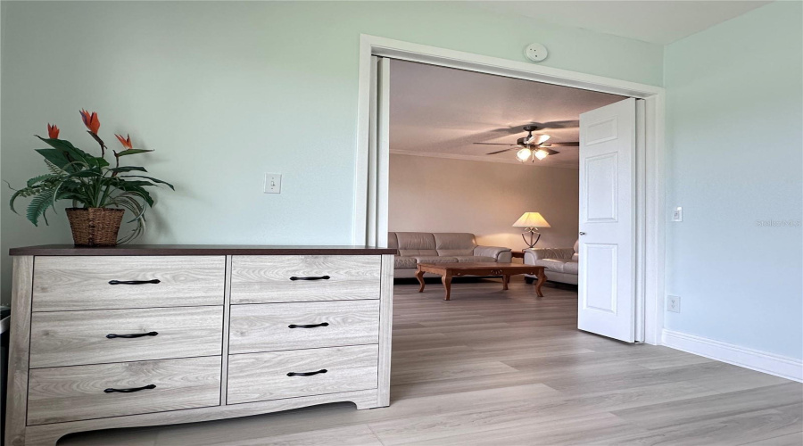 Sarasota, Florida 34243, 2 Bedroom Bedrooms, ,2 Bathroombathrooms,Residential,For Sale,Country Club,0,Mfra4704052