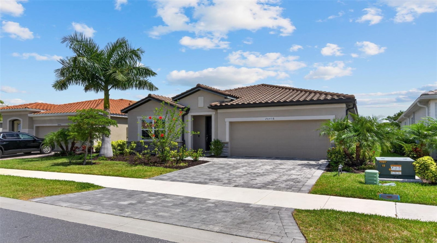 Venice, Florida 34293, 3 Bedroom Bedrooms, ,2 Bathroombathrooms,Residential,For Sale,Bandera,0,Mfra4692518