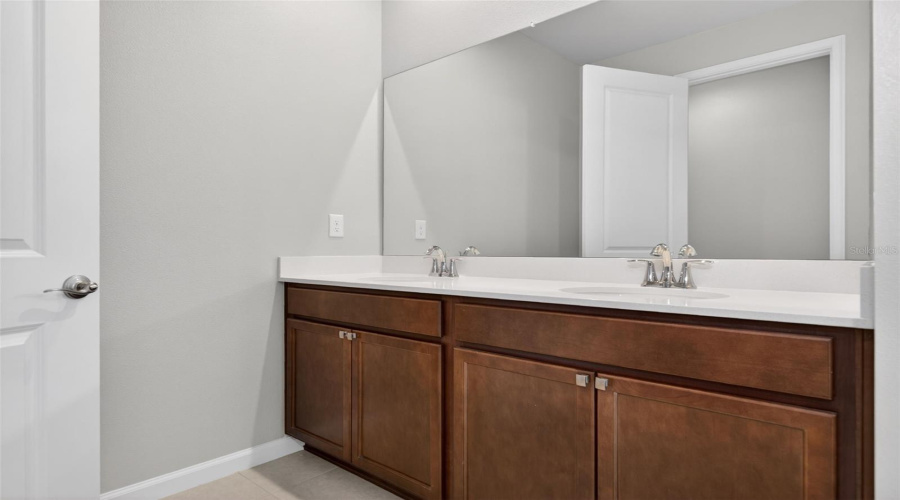 Venice, Florida 34293, 3 Bedroom Bedrooms, ,2 Bathroombathrooms,Residential,For Sale,Bandera,0,Mfra4692518