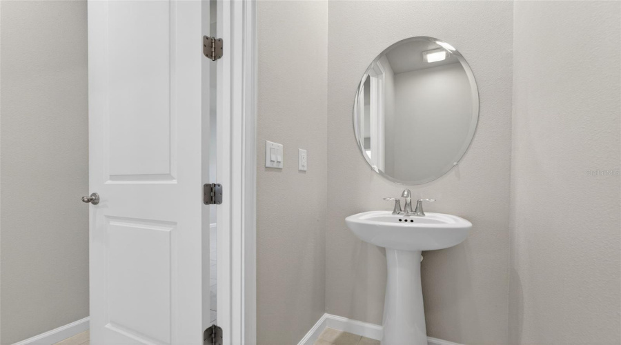 Venice, Florida 34293, 3 Bedroom Bedrooms, ,2 Bathroombathrooms,Residential,For Sale,Bandera,0,Mfra4692518