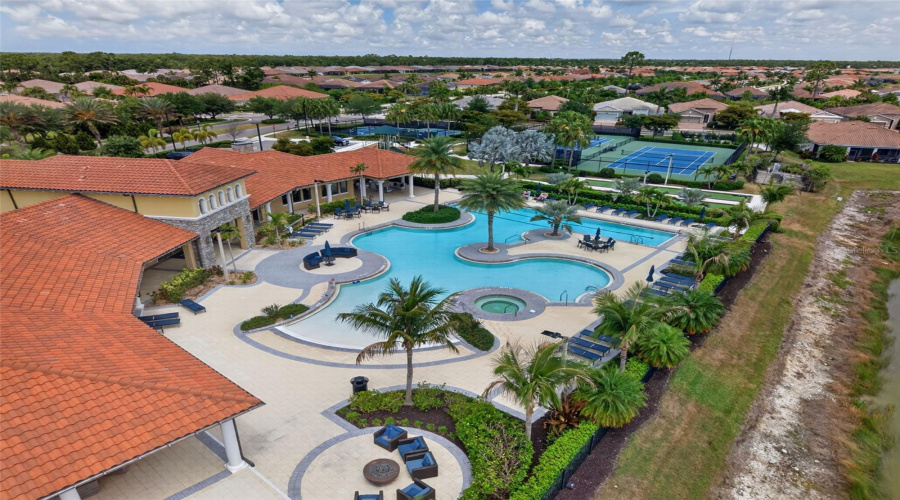 Venice, Florida 34293, 3 Bedroom Bedrooms, ,2 Bathroombathrooms,Residential,For Sale,Bandera,0,Mfra4692518