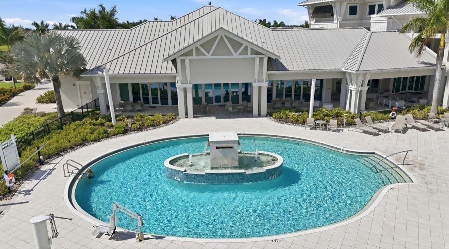 Parrish, Florida 34219, 3 Bedroom Bedrooms, ,3 Bathroombathrooms,Residential,For Sale,Saratoga,0,Mfra4704037