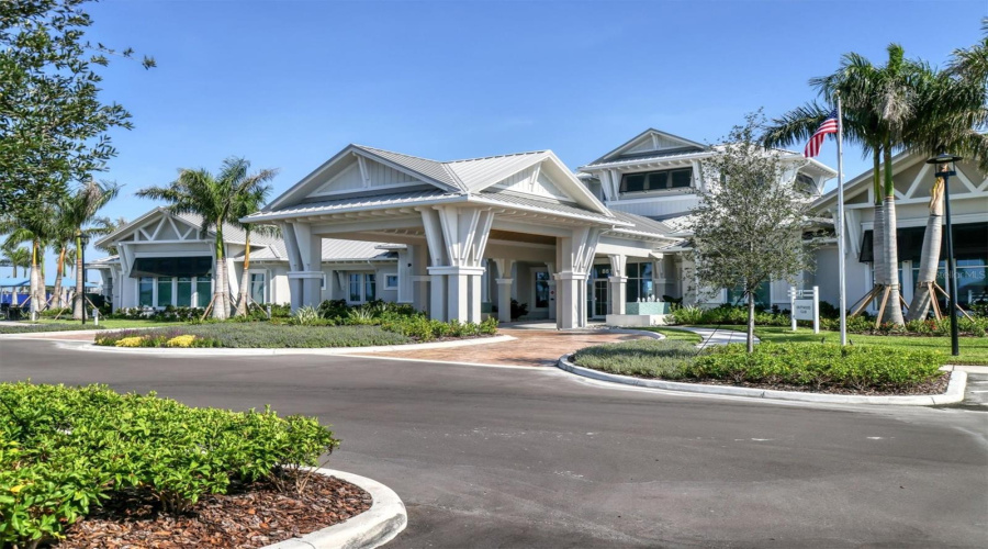 Parrish, Florida 34219, 3 Bedroom Bedrooms, ,3 Bathroombathrooms,Residential,For Sale,Saratoga,0,Mfra4704037