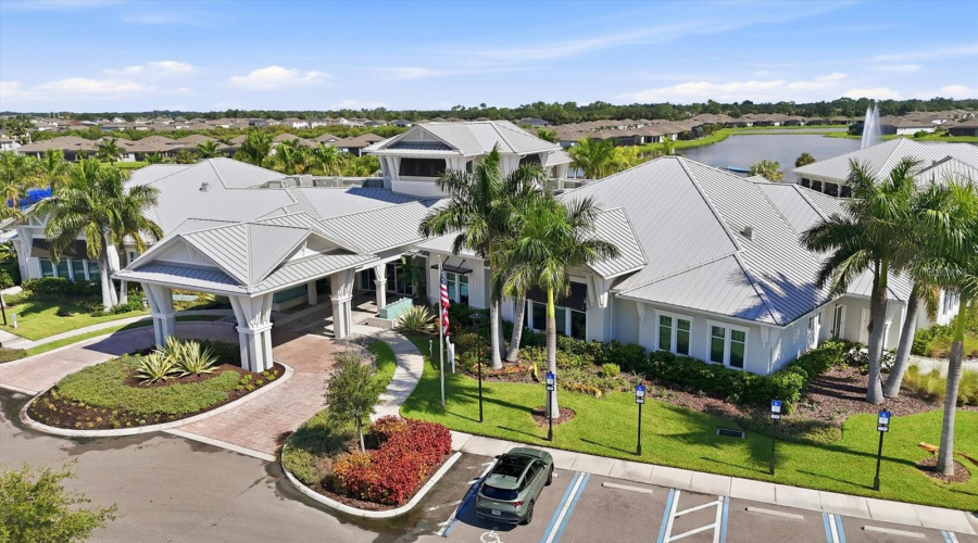 Parrish, Florida 34219, 3 Bedroom Bedrooms, ,3 Bathroombathrooms,Residential,For Sale,Saratoga,0,Mfra4704037