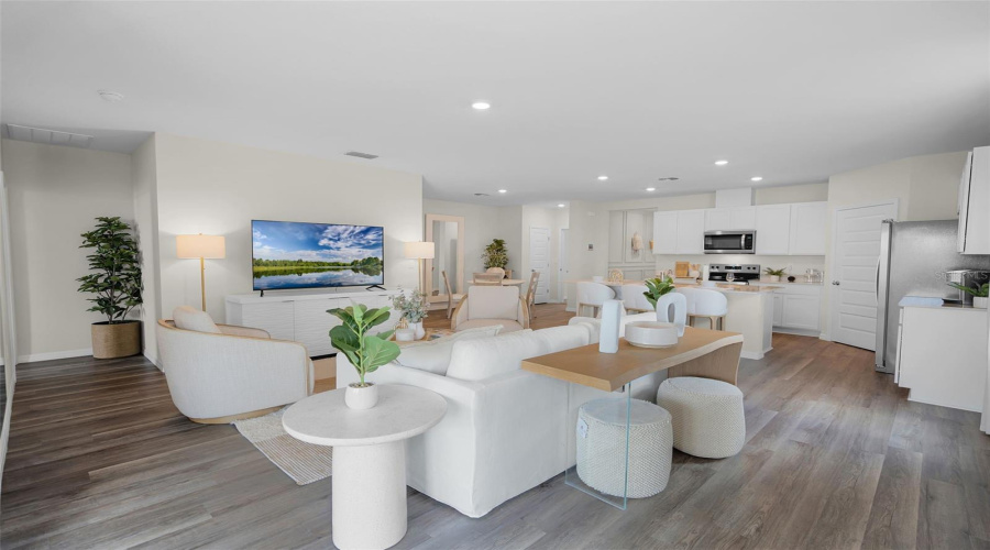 Lakeland, Florida 33810, 5 Bedroom Bedrooms, ,3 Bathroombathrooms,Residential,For Sale,Fennec Fox,0,Mfro6377726