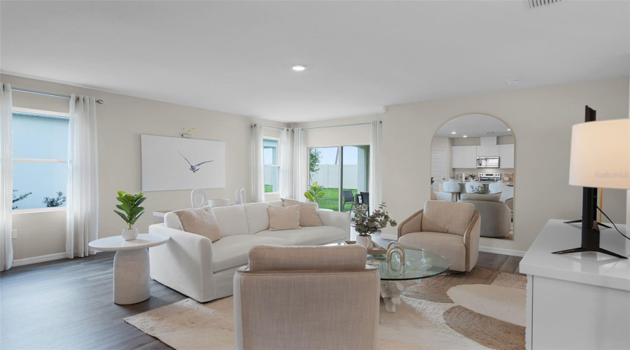 Lakeland, Florida 33810, 5 Bedroom Bedrooms, ,3 Bathroombathrooms,Residential,For Sale,Fennec Fox,0,Mfro6377726