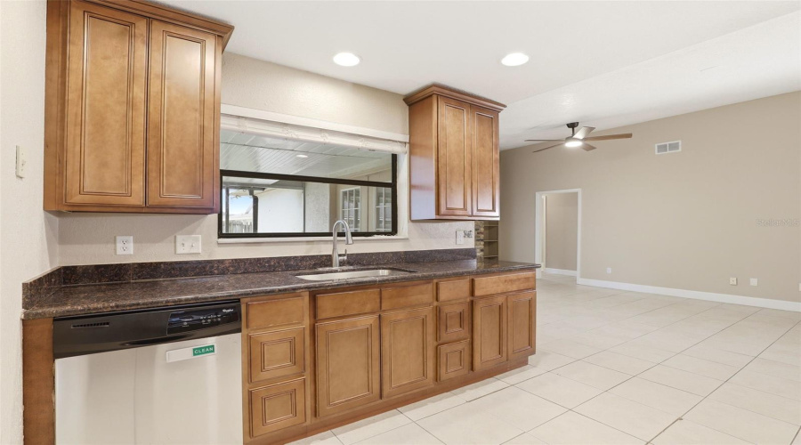 Orlando, Florida 32819, 4 Bedroom Bedrooms, ,2 Bathroombathrooms,Residential,For Sale,Wethersfield,0,Mfro6415728