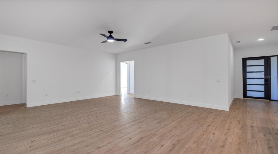 Port Charlotte, Florida 33954, 4 Bedroom Bedrooms, ,3 Bathroombathrooms,Residential,For Sale,Sycamore,0,Mfra4698915