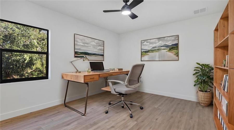 Staged - Office