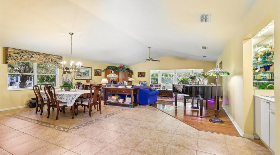 Ormond Beach, Florida 32174, 2 Bedroom Bedrooms, ,2 Bathroombathrooms,Residential,For Sale,Jasmine,0,Mfrfc320227