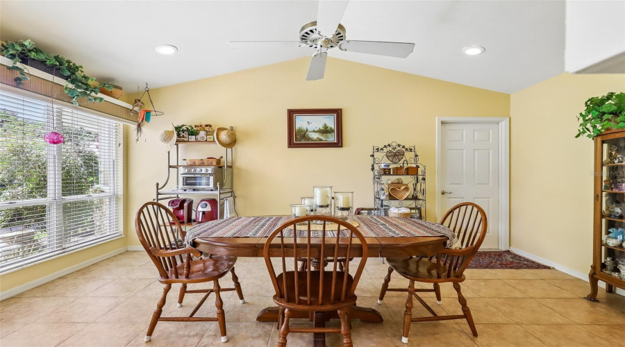 Ormond Beach, Florida 32174, 2 Bedroom Bedrooms, ,2 Bathroombathrooms,Residential,For Sale,Jasmine,0,Mfrfc320227