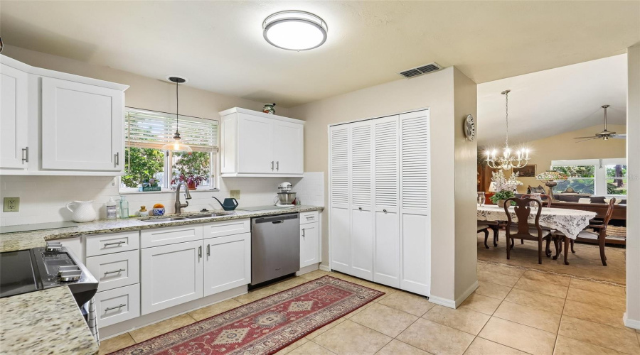 Ormond Beach, Florida 32174, 2 Bedroom Bedrooms, ,2 Bathroombathrooms,Residential,For Sale,Jasmine,0,Mfrfc320227