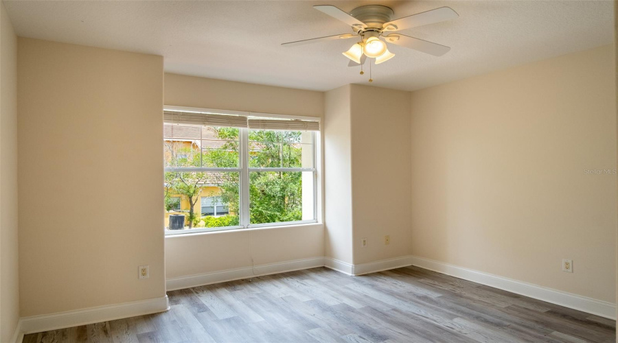 Orlando, Florida 32819, 3 Bedroom Bedrooms, ,2 Bathroombathrooms,Residential,For Sale,Sorrento,0,Mfrs5149907