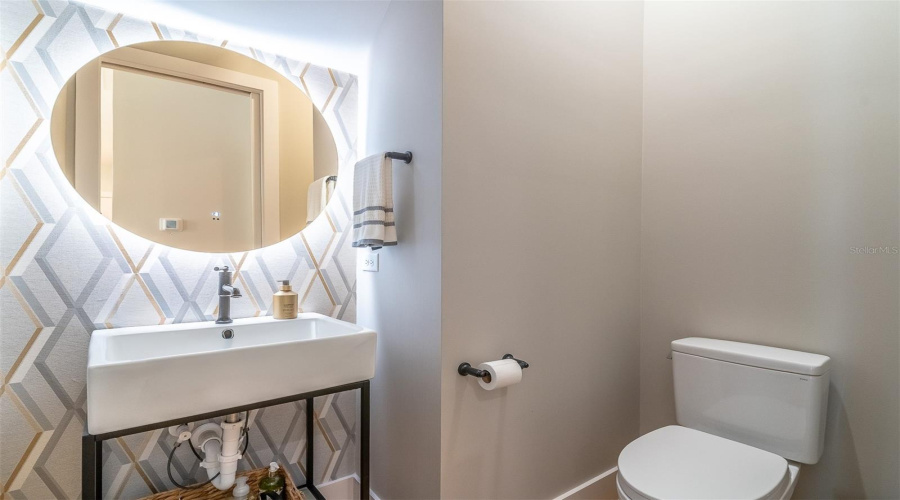 Winter Park, Florida 32789, 3 Bedroom Bedrooms, ,3 Bathroombathrooms,Residential,For Sale,Miller,0,Mfro6416926