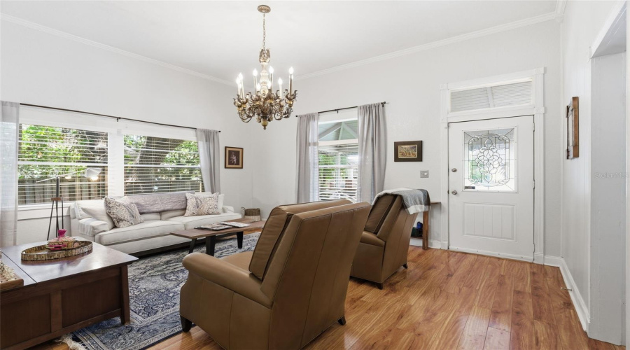 Tampa, Florida 33603, 3 Bedroom Bedrooms, ,2 Bathroombathrooms,Residential,For Sale,Woodrow,0,Mfrtb8511020