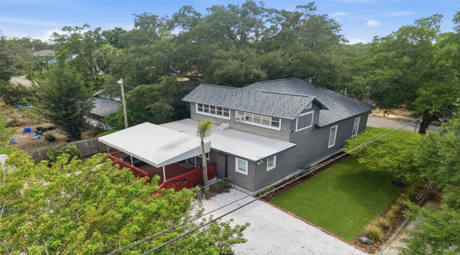 Tampa, Florida 33603, 3 Bedroom Bedrooms, ,2 Bathroombathrooms,Residential,For Sale,Woodrow,0,Mfrtb8511020