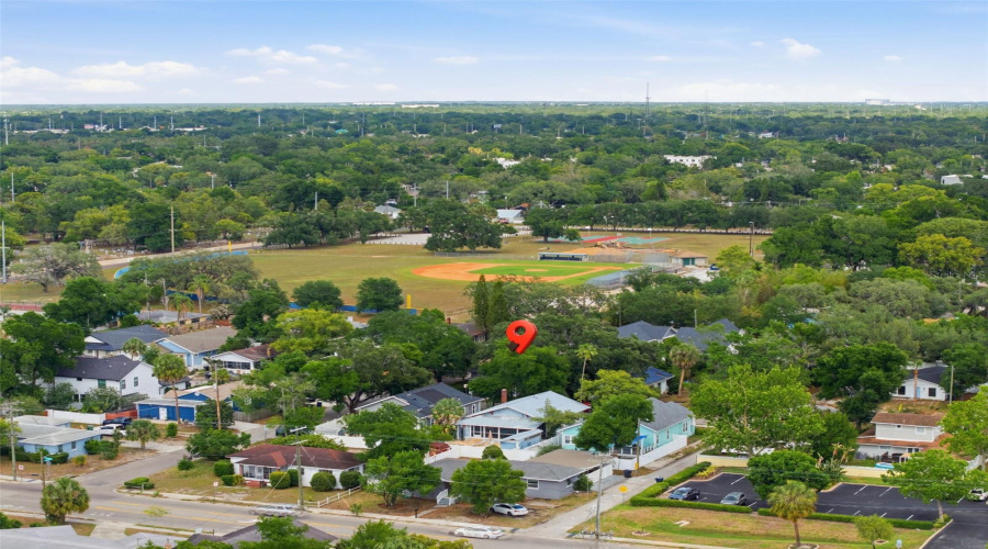 Tampa, Florida 33603, 3 Bedroom Bedrooms, ,2 Bathroombathrooms,Residential,For Sale,Woodrow,0,Mfrtb8511020
