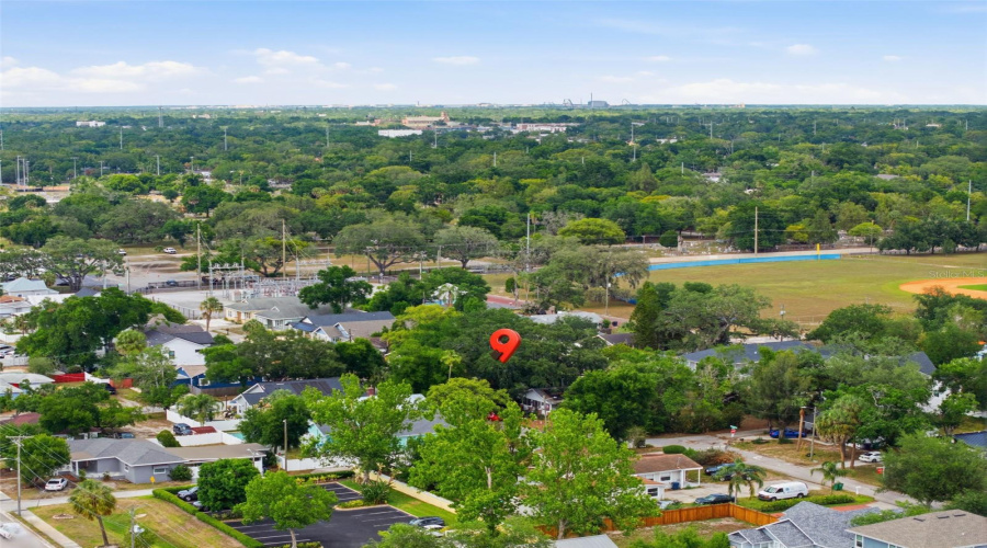 Tampa, Florida 33603, 3 Bedroom Bedrooms, ,2 Bathroombathrooms,Residential,For Sale,Woodrow,0,Mfrtb8511020