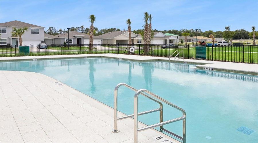 Apopka, Florida 32712, 3 Bedroom Bedrooms, ,2 Bathroombathrooms,Residential,For Sale,Marshelder,0,Mfro6420879