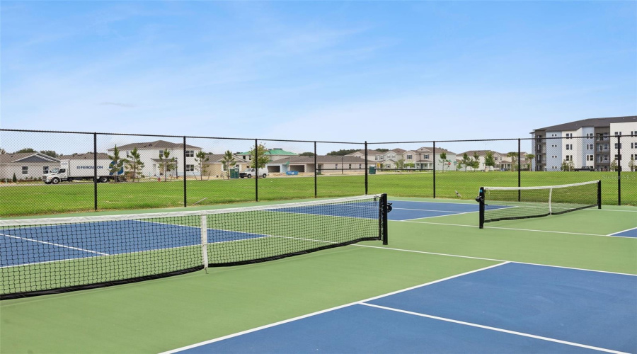 Apopka, Florida 32712, 3 Bedroom Bedrooms, ,2 Bathroombathrooms,Residential,For Sale,Marshelder,0,Mfro6420879