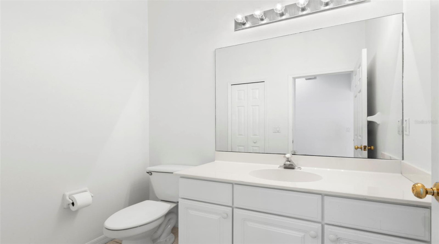 Madeira Beach, Florida 33708, 3 Bedroom Bedrooms, ,2 Bathroombathrooms,Residential,For Sale,Kapok Grand,0,Mfrtb8538542
