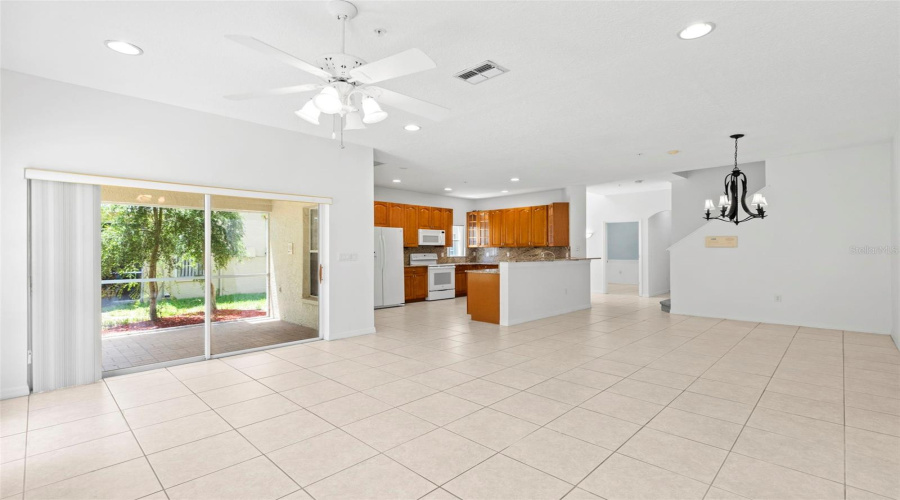 Madeira Beach, Florida 33708, 3 Bedroom Bedrooms, ,2 Bathroombathrooms,Residential,For Sale,Kapok Grand,0,Mfrtb8538542