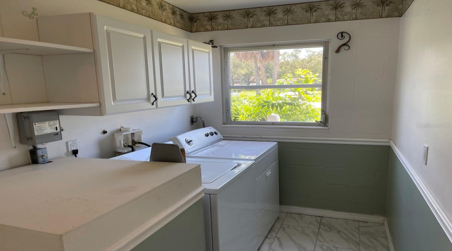 Venice, Florida 34293, 3 Bedroom Bedrooms, ,2 Bathroombathrooms,Residential,For Sale,Shamrock,0,Mfra4681336