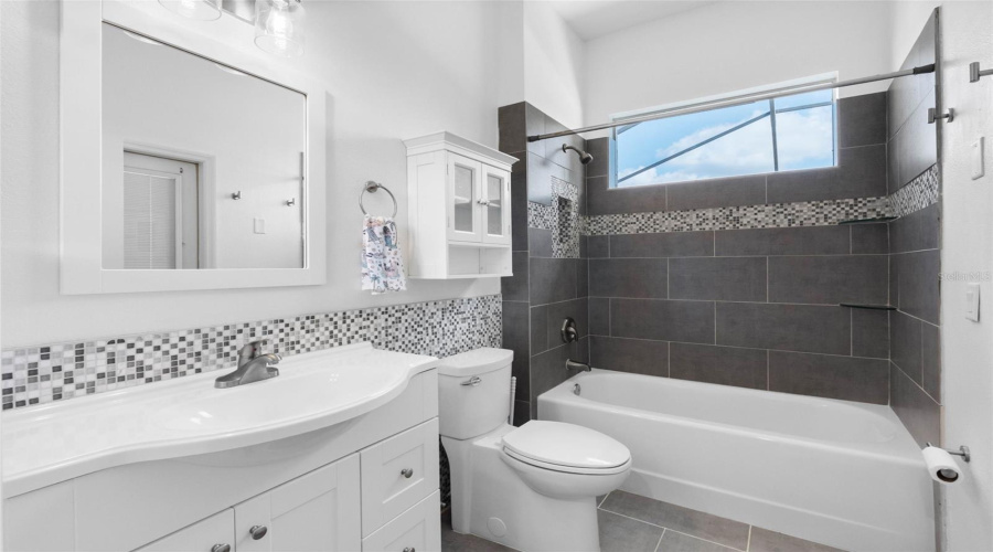 Riverview, Florida 33579, 4 Bedroom Bedrooms, ,2 Bathroombathrooms,Residential,For Sale,Summer Springs,0,Mfrtb8539631