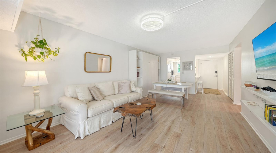 Sarasota, Florida 34242, 1 Bedroom Bedrooms, ,1 Bathroombathrooms,Residential,For Sale,Midnight Pass,0,Mfra4692488