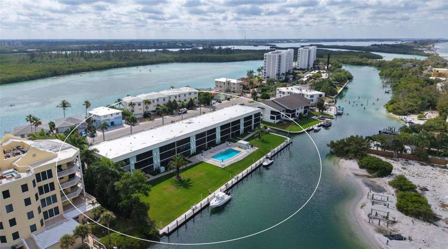 Sarasota, Florida 34242, 1 Bedroom Bedrooms, ,1 Bathroombathrooms,Residential,For Sale,Midnight Pass,0,Mfra4692488