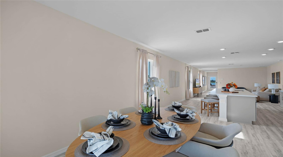 Winter Haven, Florida 33884, 4 Bedroom Bedrooms, ,2 Bathroombathrooms,Residential,For Sale,Hummingbird,0,Mfro6420366