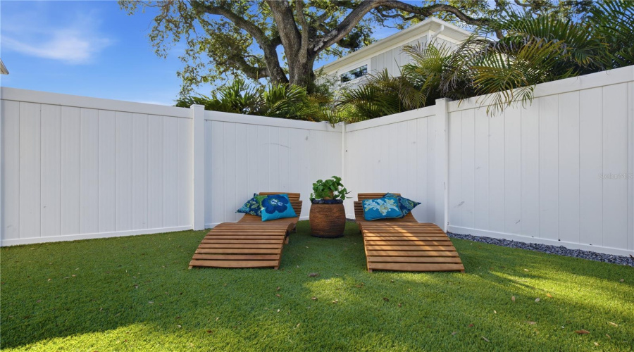 Tampa, Florida 33629, 5 Bedroom Bedrooms, ,5 Bathroombathrooms,Residential,For Sale,Bay To Bay,0,Mfrtb8518459