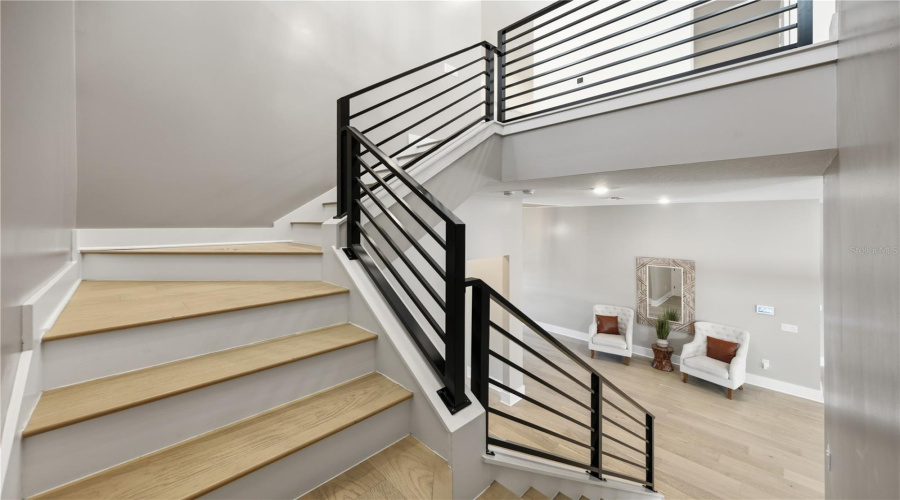 Tampa, Florida 33629, 5 Bedroom Bedrooms, ,5 Bathroombathrooms,Residential,For Sale,Bay To Bay,0,Mfrtb8518459