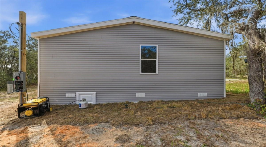 Wildwood, Florida 34785, 3 Bedroom Bedrooms, ,2 Bathroombathrooms,Residential,For Sale,Stone,0,Mfrp4936779