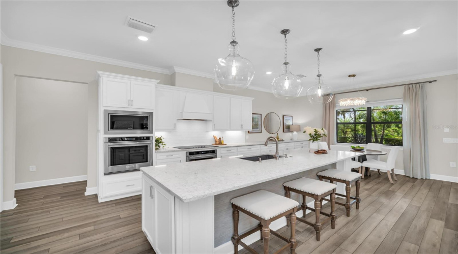 Lakewood Ranch, Florida 34211, 6 Bedroom Bedrooms, ,5 Bathroombathrooms,Residential,For Sale,Slate,0,Mfra4696945