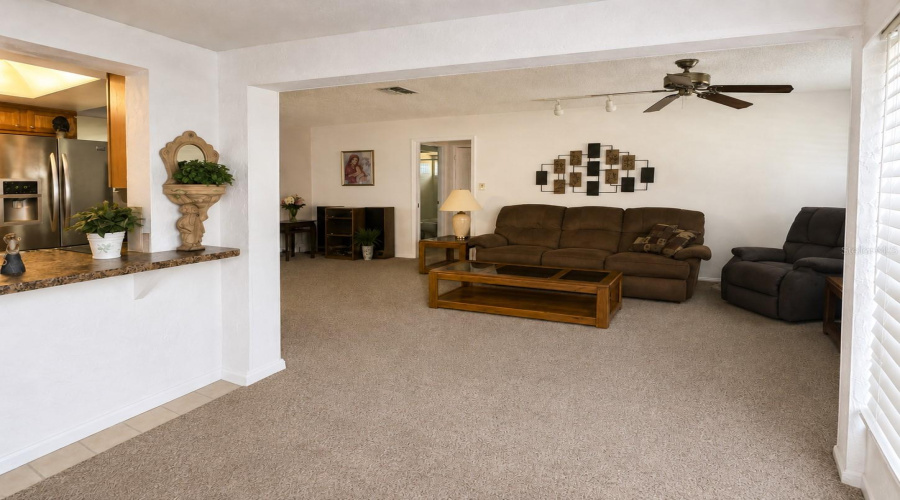 Palm Harbor, Florida 34684, 2 Bedroom Bedrooms, ,2 Bathroombathrooms,Residential,For Sale,Macalpin,0,Mfrtb8533663