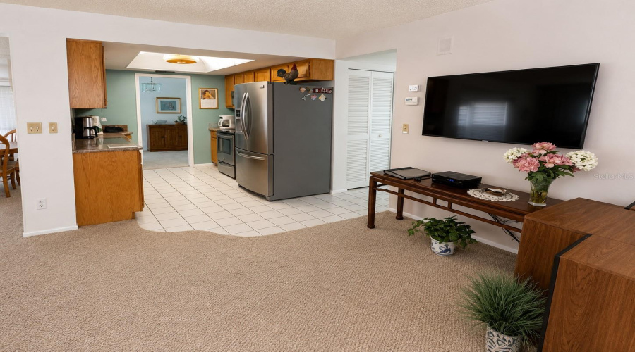 Palm Harbor, Florida 34684, 2 Bedroom Bedrooms, ,2 Bathroombathrooms,Residential,For Sale,Macalpin,0,Mfrtb8533663