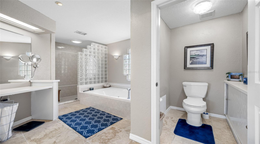 Apollo Beach, Florida 33572, 5 Bedroom Bedrooms, ,5 Bathroombathrooms,Residential,For Sale,Symphony Isles,0,Mfrtb8541248